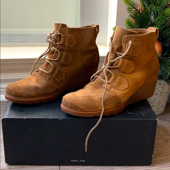 Sorel ankle boots